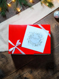 Zwei große Weihnachtsbaum-Anhänger aus Lebkuchen in Geschenkbox 22 x 15,5 x 5 cm