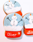 Lebkuchen Schneekugel mit Schneemann & Schneeflocken Anhänger im Geschenkkarton, personalisierbar