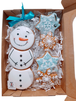 Lebkuchen, Schneemann (18 cm)  mit 4 Schneeflocken  im Geschenkkarton (22*17cm)