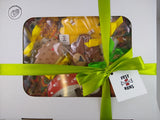 Woodland Collection Das große Geschenkpaket: 12 große, handdekorierte Kekse im Geschenkkarton (34x28x7.5 cm)