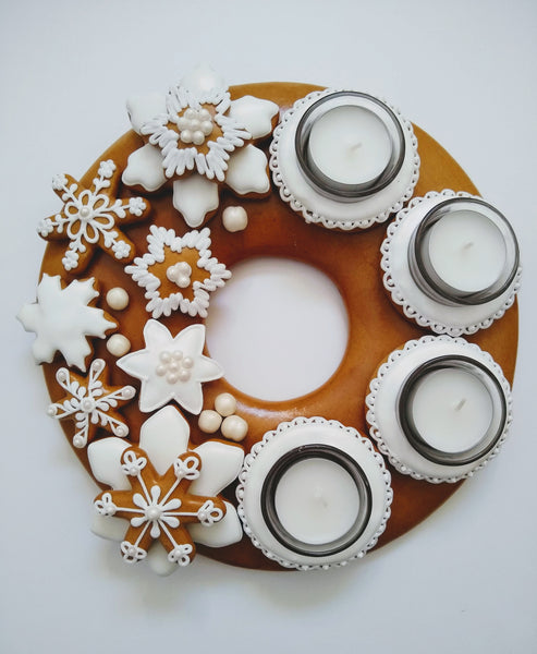 Adventskranz mit Schneeflocken aus Lebkuchen 26 cm